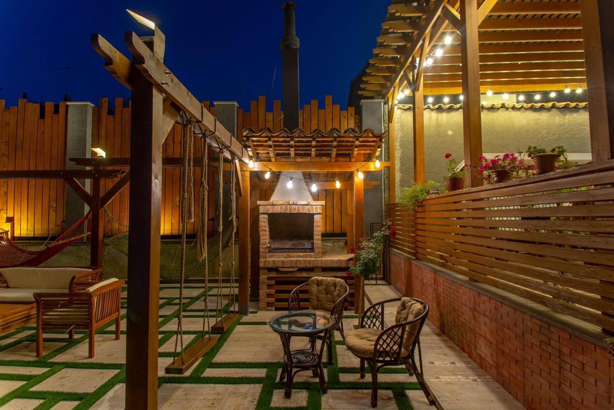 Wanderholic Hotel Telavi Exterior foto