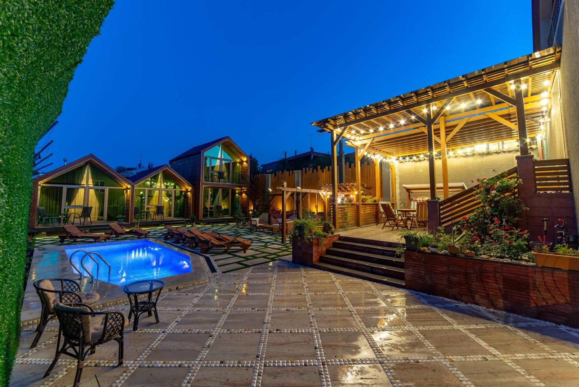 Wanderholic Hotel Telavi Exterior foto