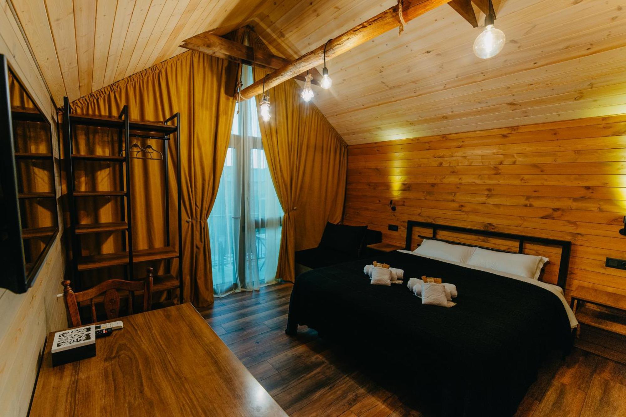 Wanderholic Hotel Telavi Exterior foto